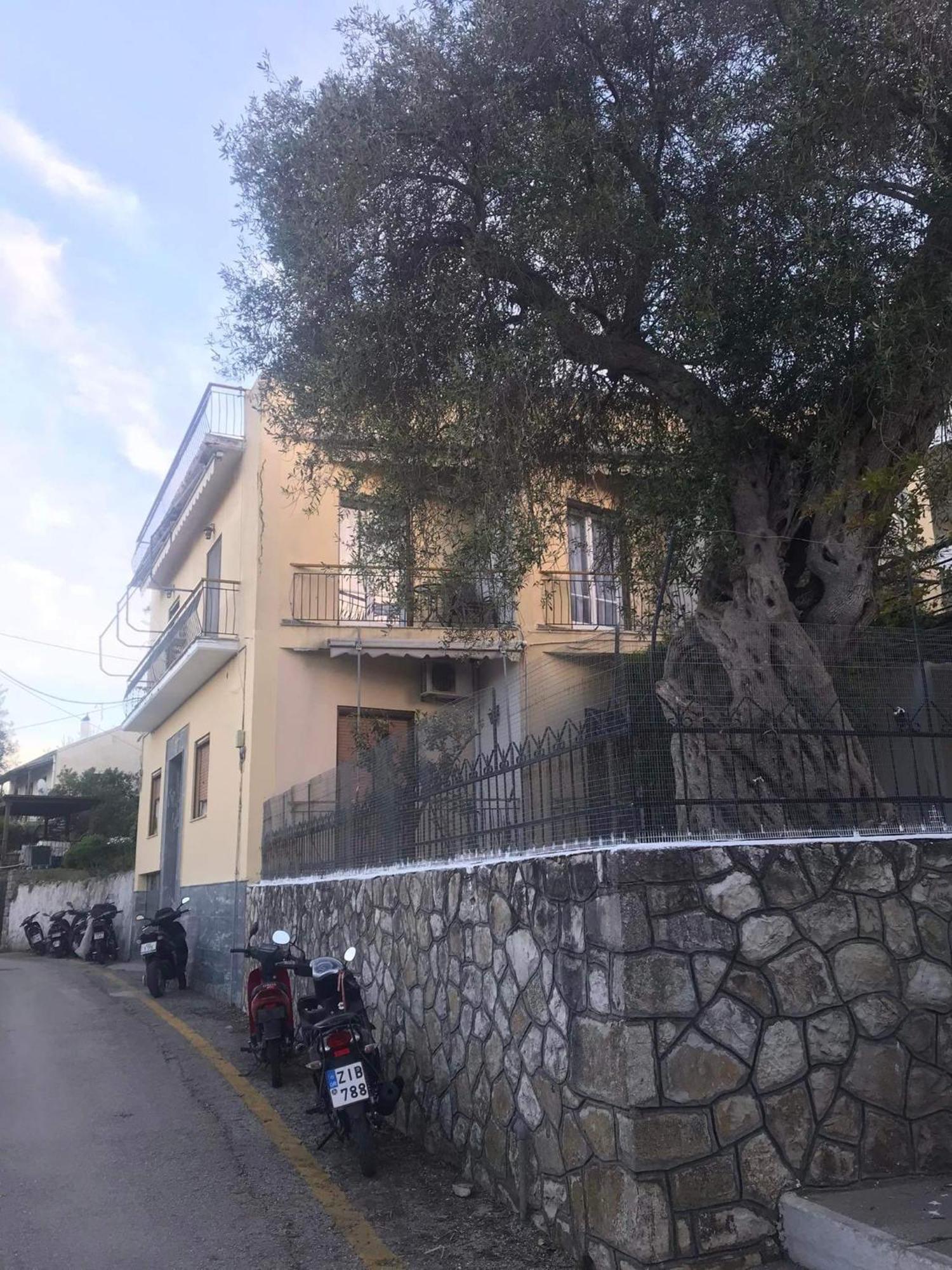 Anatoli House Il Apartment *